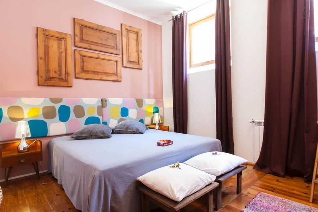 Three4Six Guesthouse Paço de Arcos Стая снимка